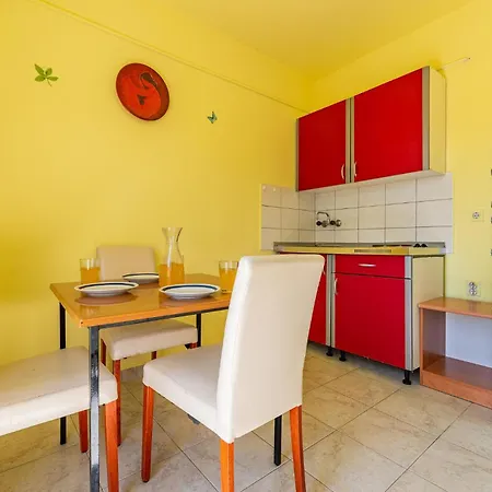 1 Bedroom Gorgeous In